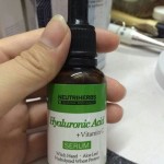 Serum Hyaluronic Acid and Vitamin C  - Neutriherbs | BIO Boutique